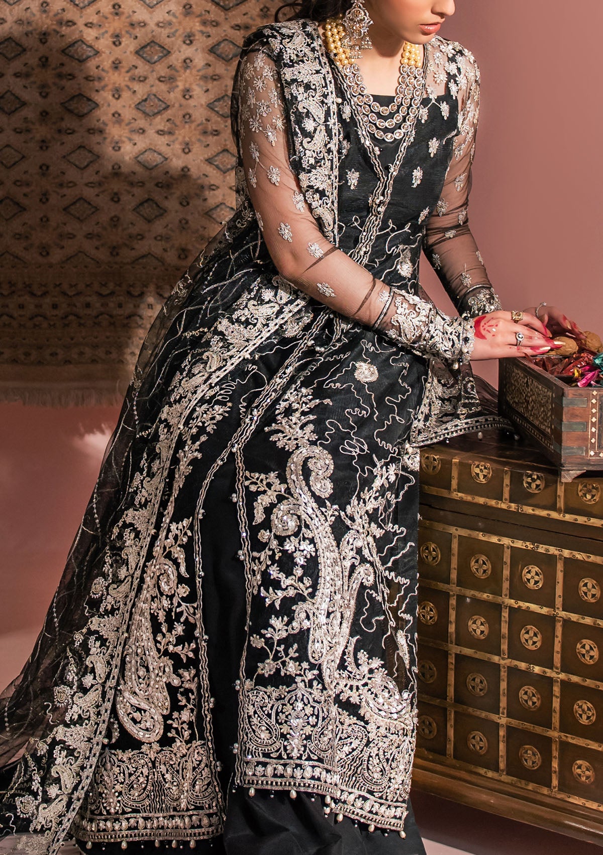 Black - Net - Salwar Kameez: Buy Designer Indian Suits for Women Online |  Utsav Fashion